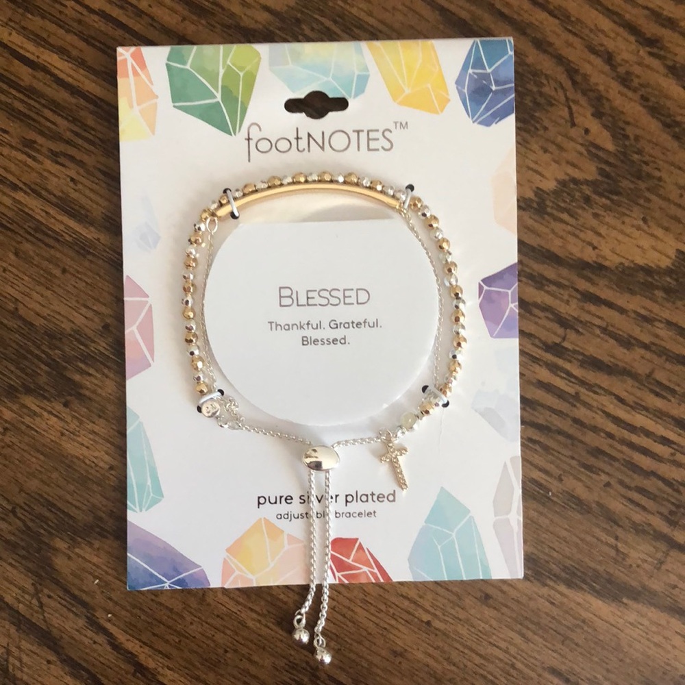Footnotes Silver plated adjustable bracelet